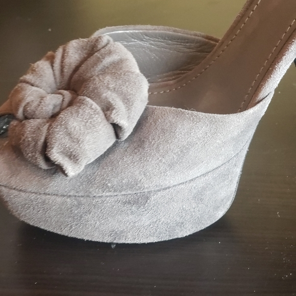 Louis Vuitton size 40 - Picture 6 of 10